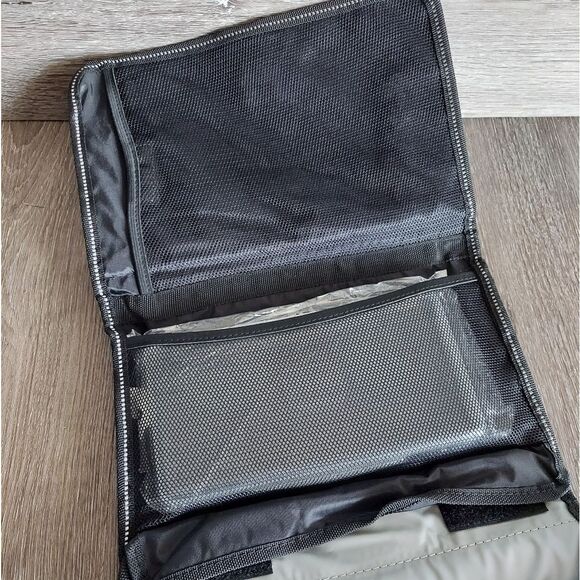 New Jeep Deluxe Changing Pad - Picture 3 of 7